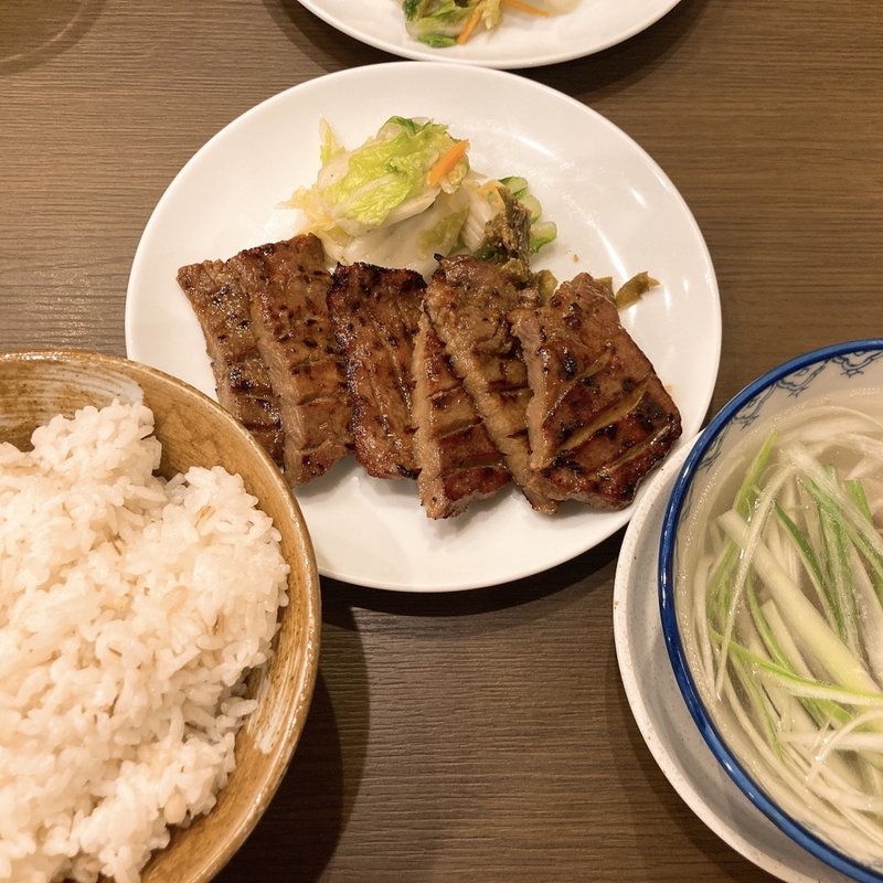 牛タン定食6枚切り(牛たん 焼助 仙台駅西口本店)