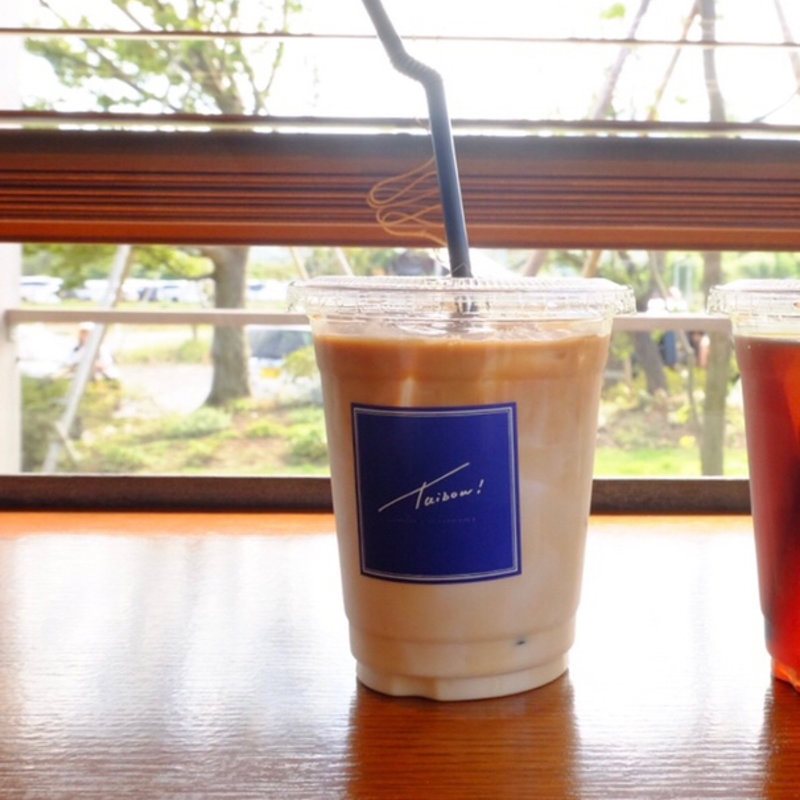 カフェラテ(ICE)(Taibow! COFFEE&GELATO SOFT)