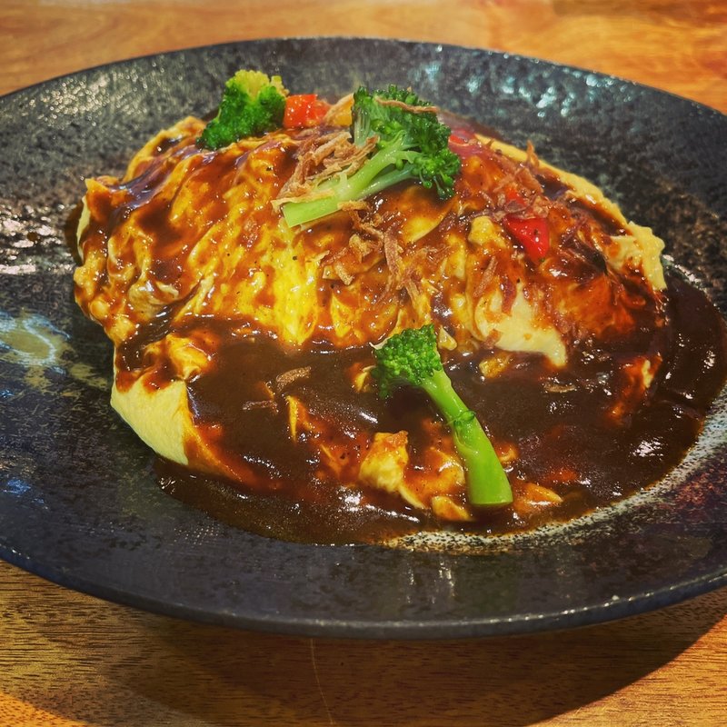 ふわとろオムライス(洋食屋さん 樹里カレー 梅田店)
