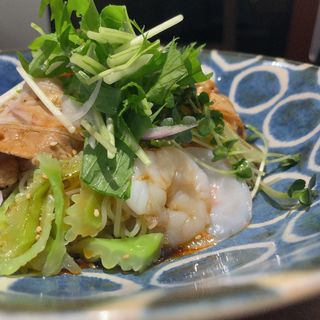 夏野菜入りサラダ冷麺(中国菜 仁)