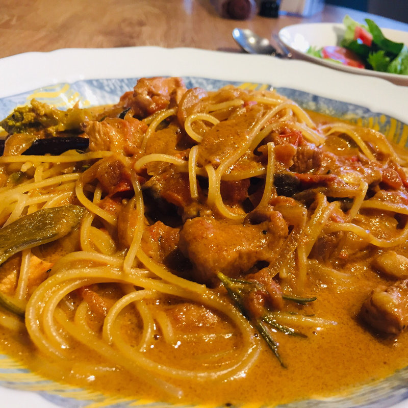 トマトソースのスパゲティ(フランス厨房 旬彩 中央駅店 )