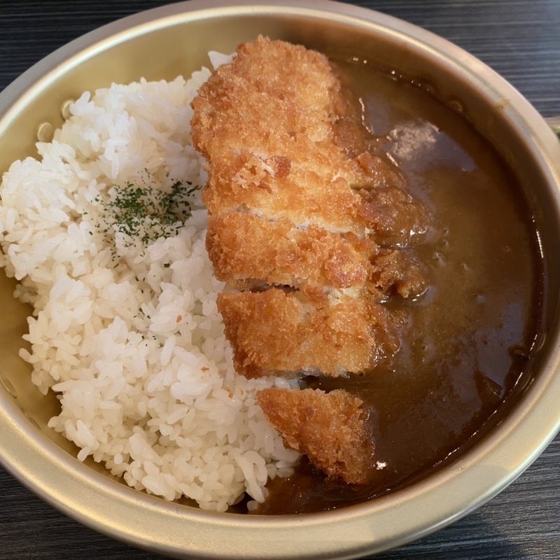 カツカレー　大盛り(カレーしか勝たん　唐戸店)