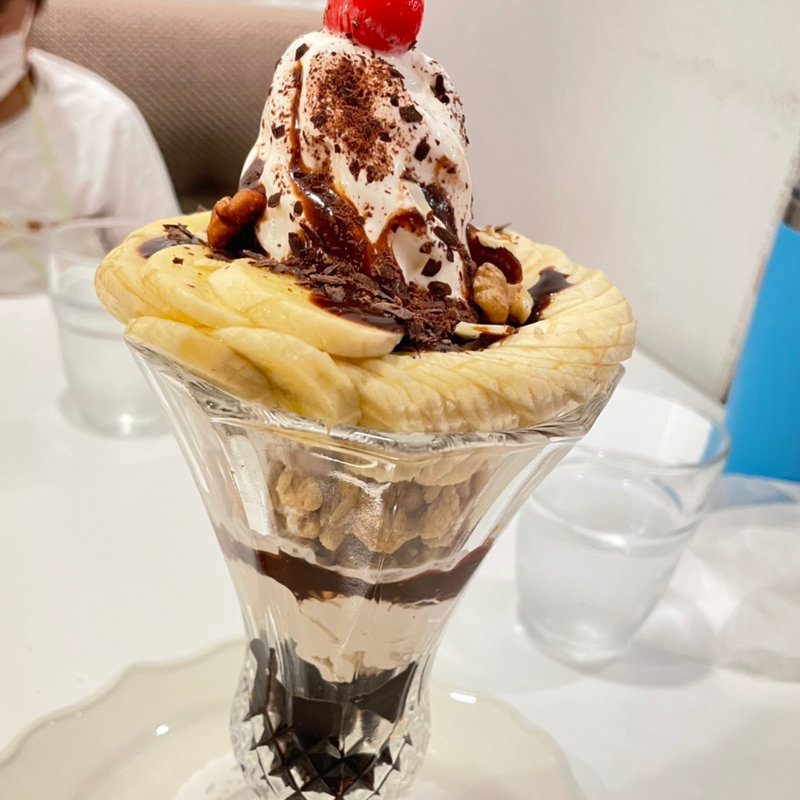 バナナチョコクラシック(フタバフルーツパーラー アトレ川崎店)