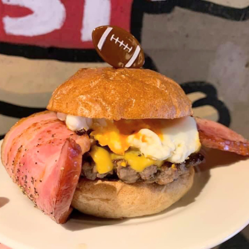 ベーコンチーズバーガー(ゴリゴリバーガー タップルーム)