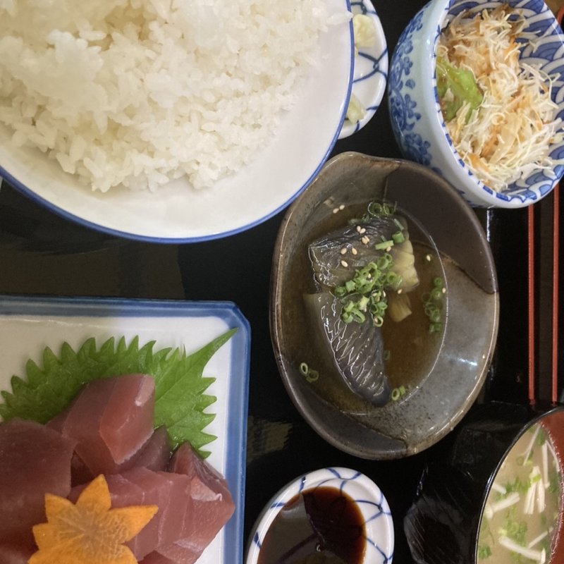 まぐろ定食(山城屋)