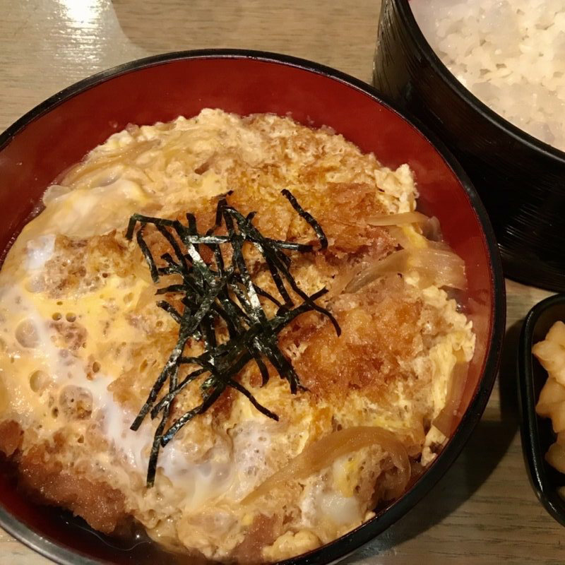 かつ重（ひれかつ）(とんかつ 大宝)