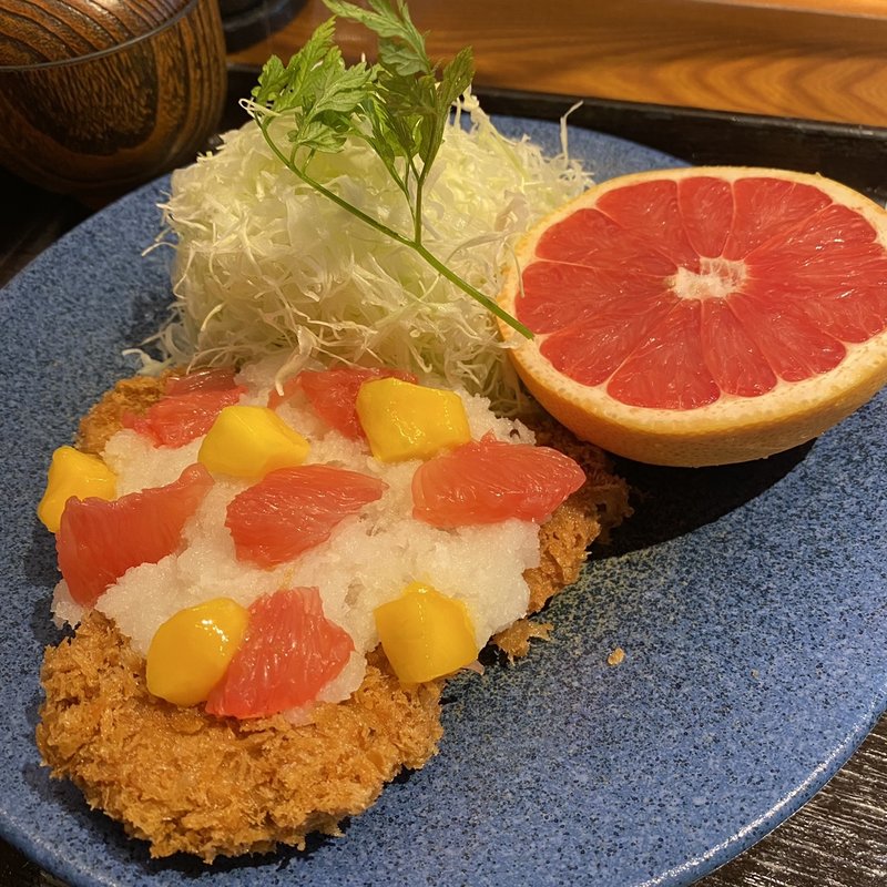 グレープフルーツのおろしかつ膳 ヒレ(かつアンドかつ 伊丹大鹿店 )