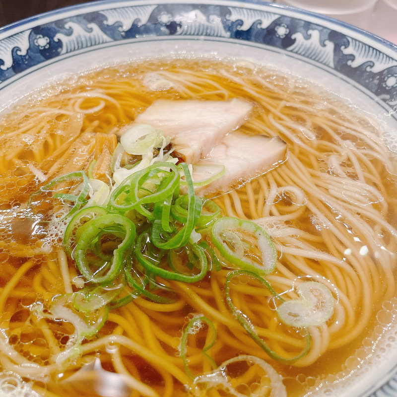 中華そばとミニ豚丼セット(中華そばと札幌ぶた丼 慎芯庵)