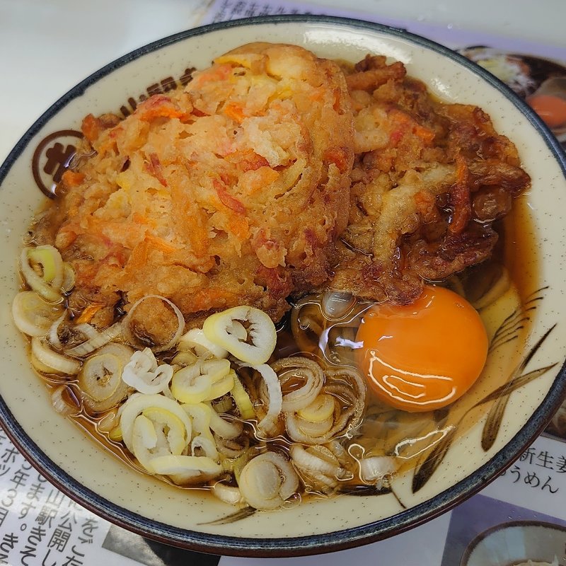 天ぷらそば＋天ぷら＋生卵(きそば 宇都宮線ホーム )