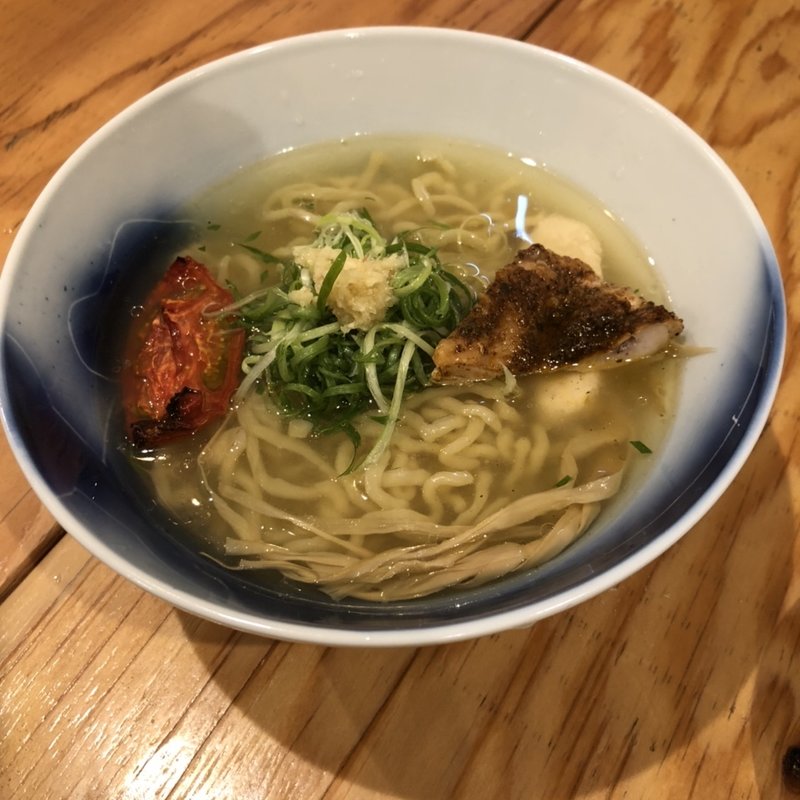 鶏塩らーめん(黄金拉麺『鶏のおかげ』 八王子みなみ野店)