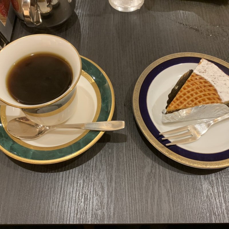 アルトヴィーナートルテ(にしむら珈琲店 阪急前店)