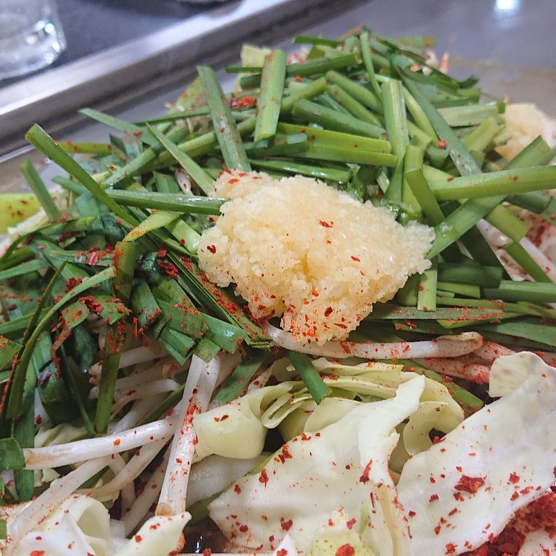 味噌ホルモン鉄板焼き(梅田屋)