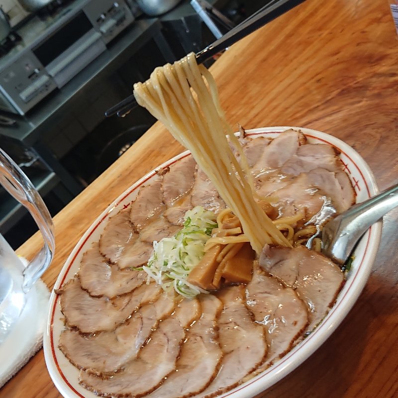 ラーメン肉増し大盛(中華そば 白華楼)