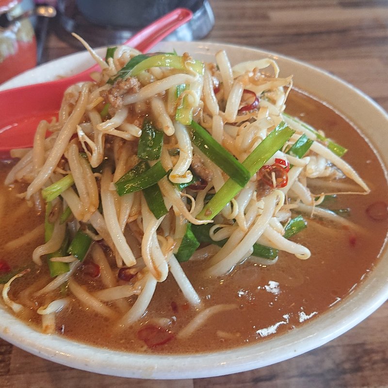 味噌台湾(野菜増)(台湾らーめん江楽)