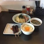 あご出汁冷しつけ麺(限定メニュー)＆串カツ(2本)