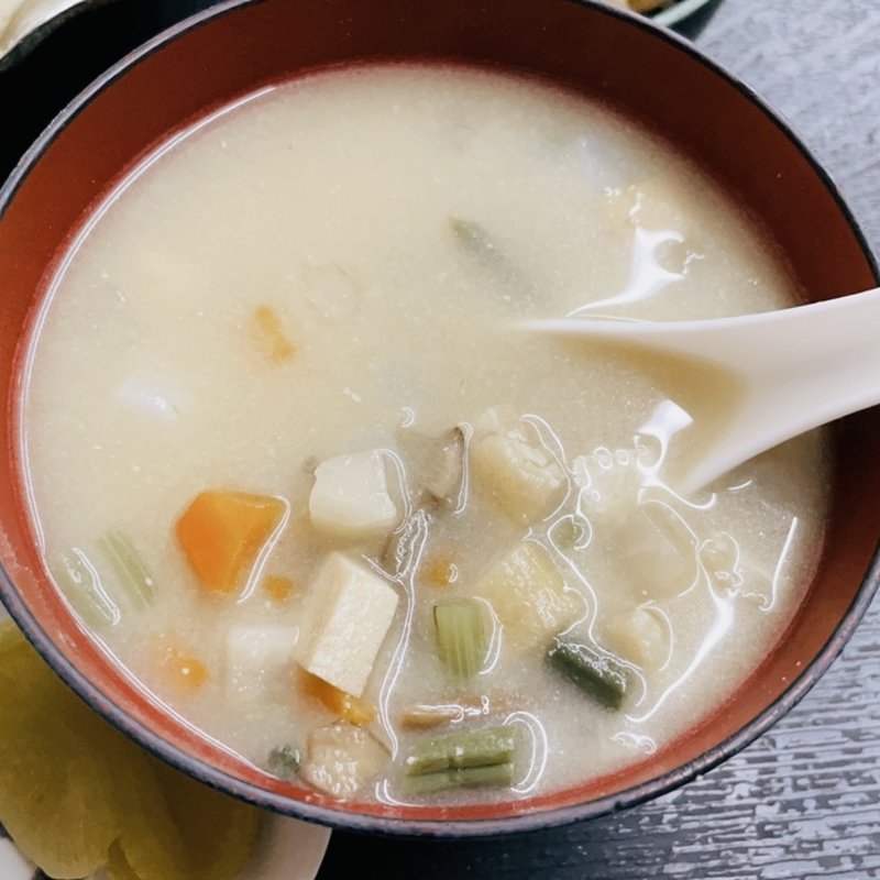 けの汁(お食事処おさない)