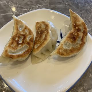 焼き大餃子（3個）(青山餃子房　東久留米店)