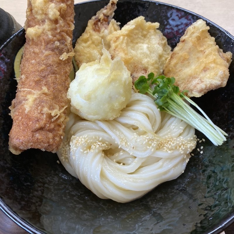 鶏玉天ぶっかけ(手打ちうどん 紅屋)