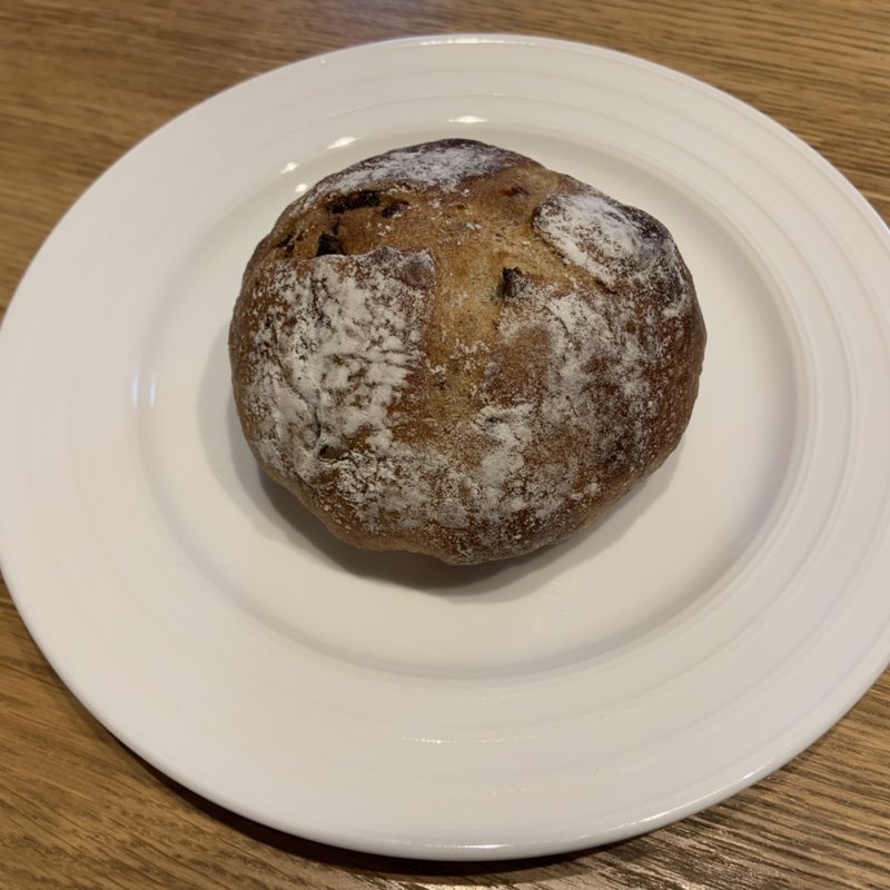 プレミアムラムレーズンブール(カーラ・アウレリア大丸東京店)