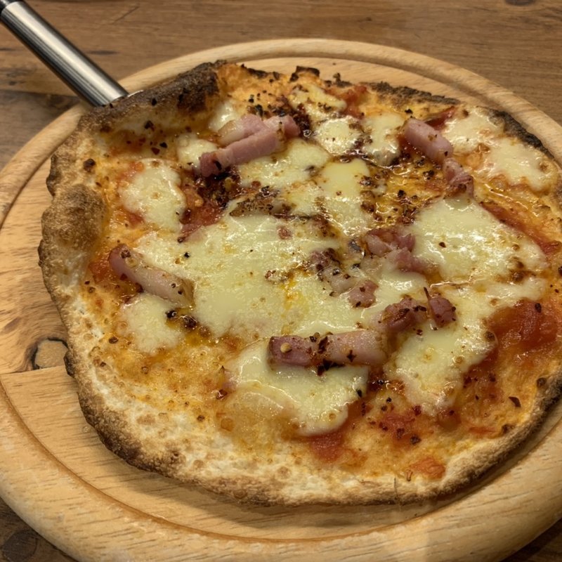 ピッツァ・ガーリックベーコン(オリーブの丘 東上尾店)