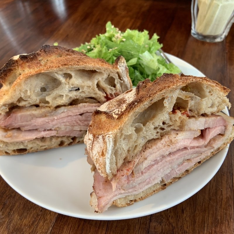 ローストポークサンドイッチ(まちのパーラー)