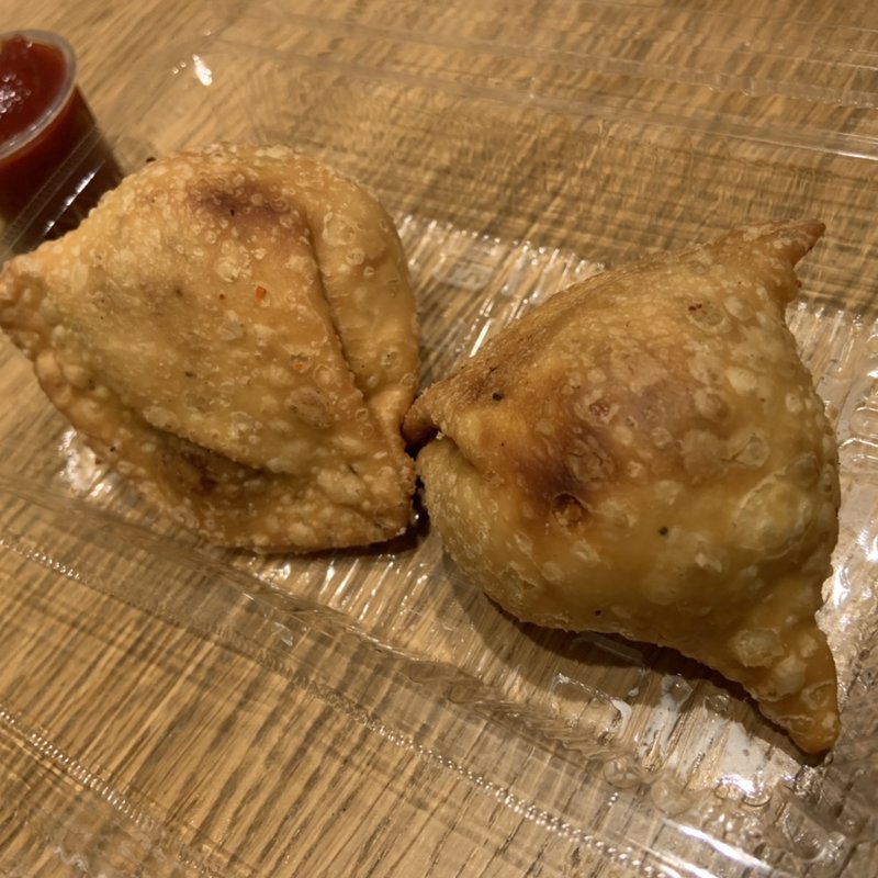 サモサ(スパイスショップ サンサル)