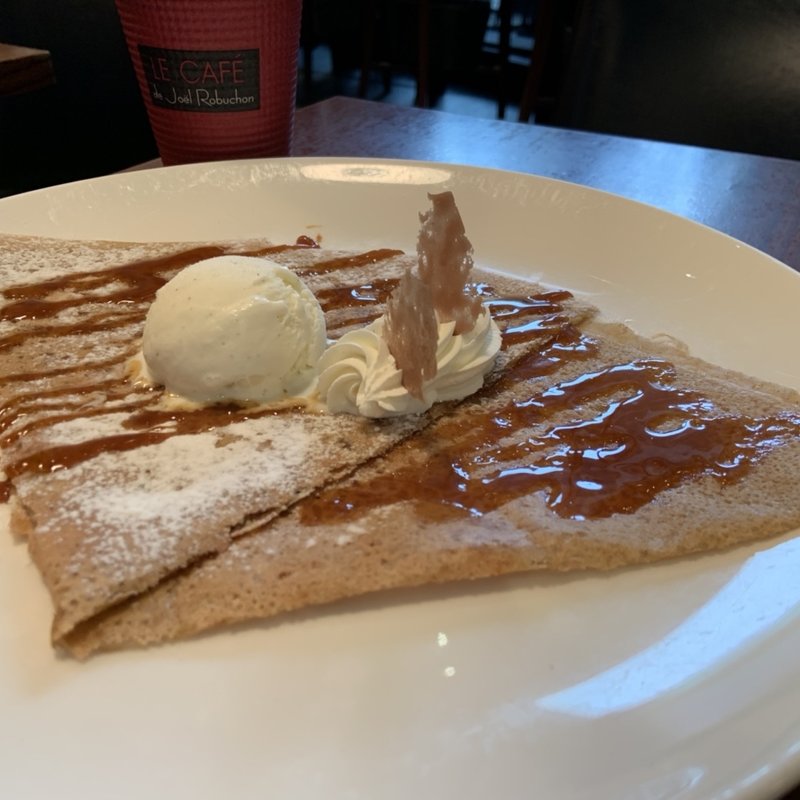 塩バターキャラメルのガレット(ラ ブティック ドゥ ジョエル・ロブション 丸の内店 )