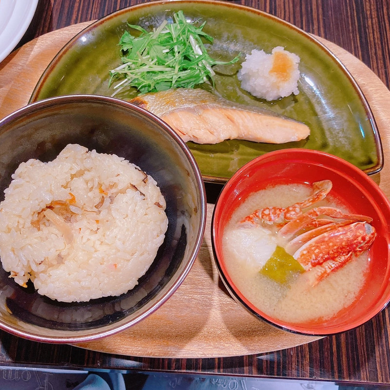 士の好物御膳(仮面ライダー ザ ダイナー )