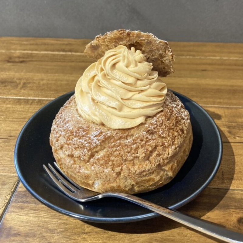 キャラメルシュークリーム(Bliss Cafe ブリスカフェ)