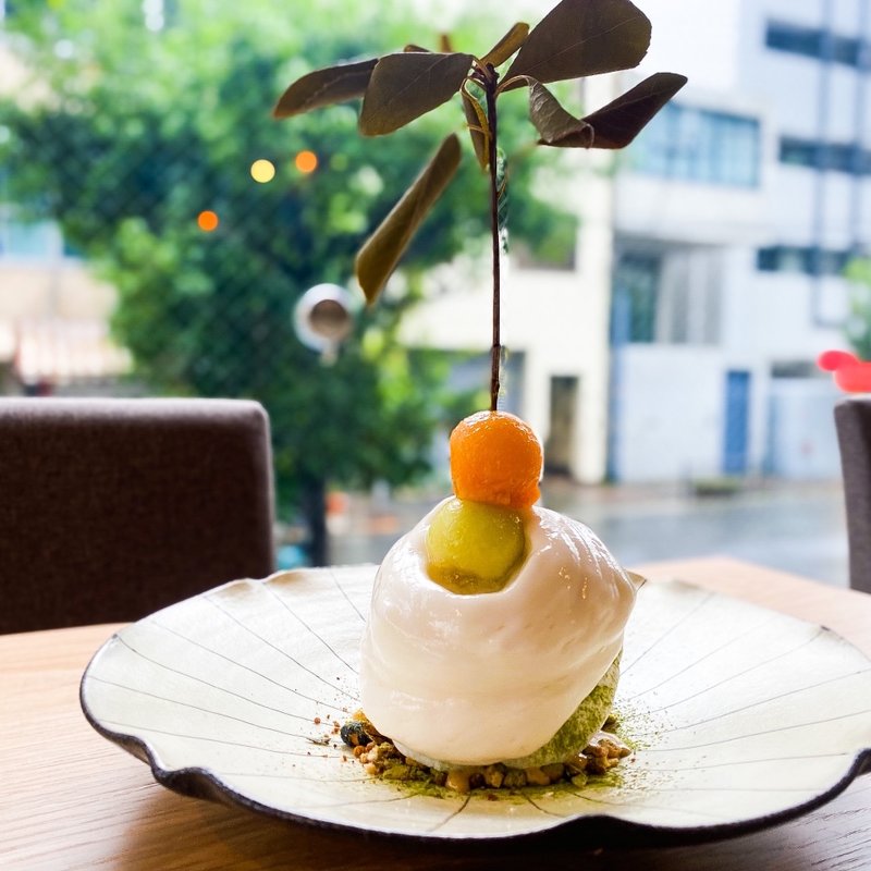 エスプーマ大福ジェラート(プチルポ ジェラートカフェ＆バー)