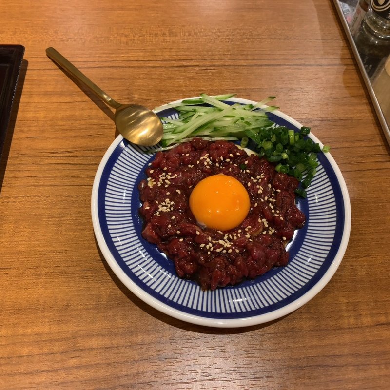 特選馬刺しユッケ(馬肉専門店 馬喰ろう赤羽店)