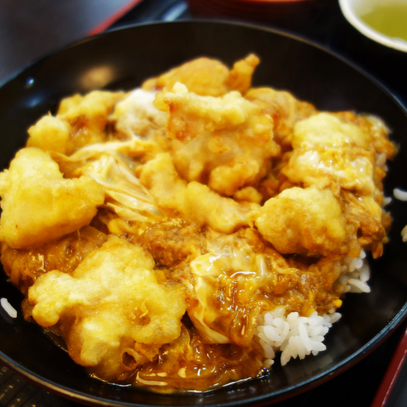 鶏天とじ丼(みそ汁付き)(資さんうどん 野芥店)
