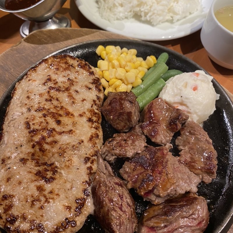 ロックステーキ&ハンバーグ(鉄板王国 町田店)