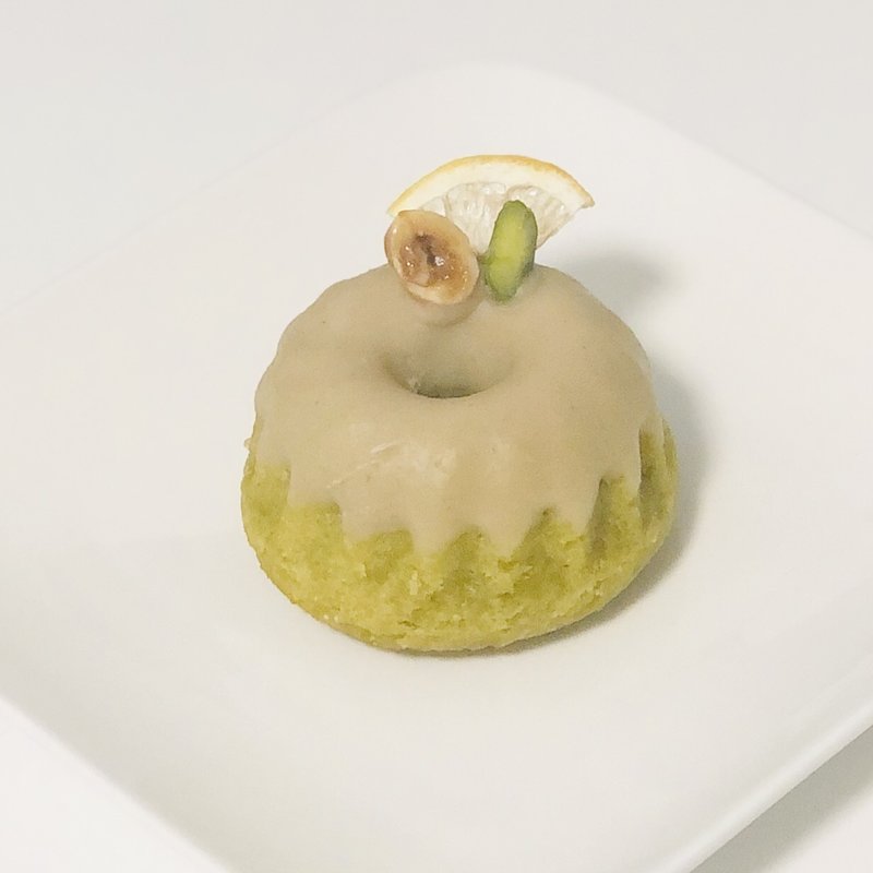 クグロフバンビーニ ピスタチオレモン(パーラー エイタブリッシュ)