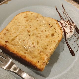 季節のパウンドケーキ（イチヂクと発酵バター）(akamcoffeeworks)