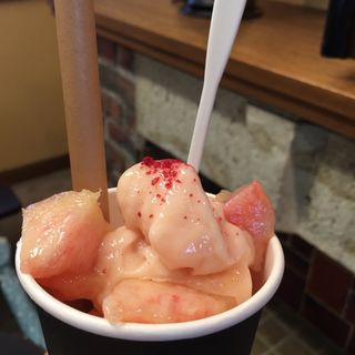 白桃スムージ(数量限定)(ドリンクドランク産寧坂店)