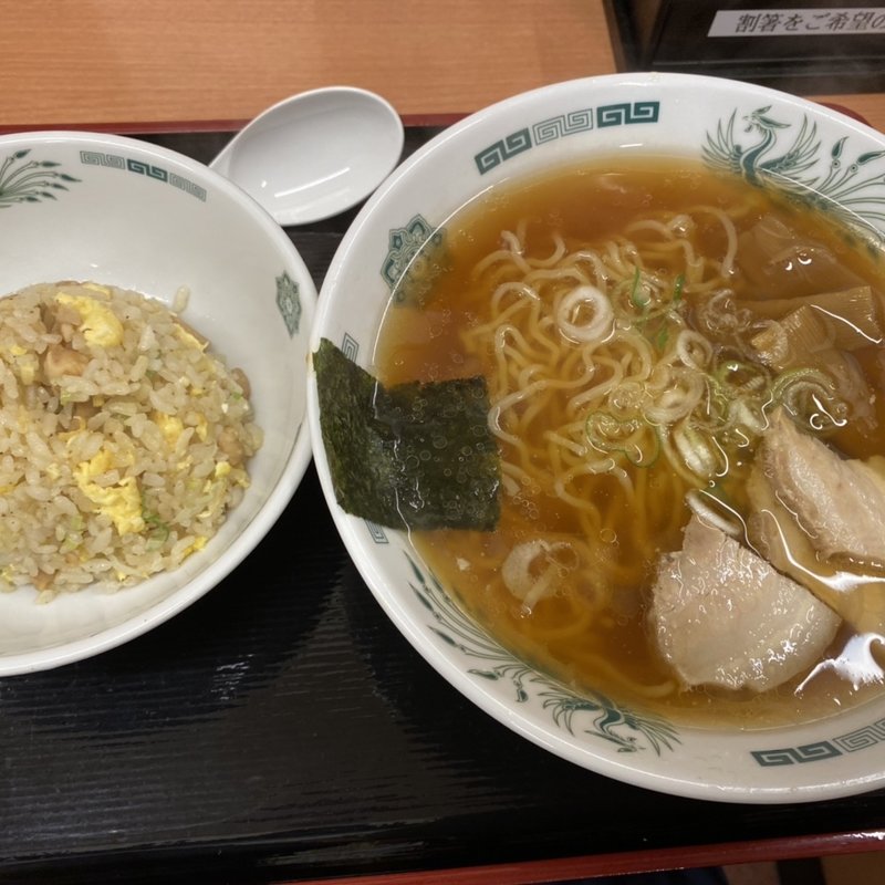 中華そば　半チャーハン(日高屋 志木南口店)
