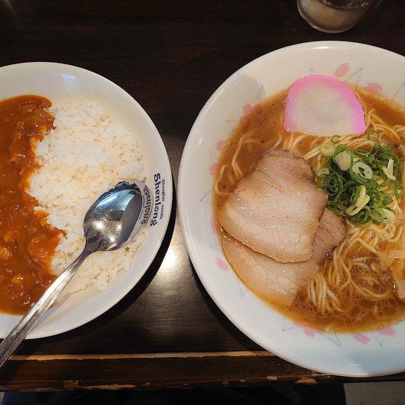 中華そば半カレーセット(和歌山中華そば のりや食堂)