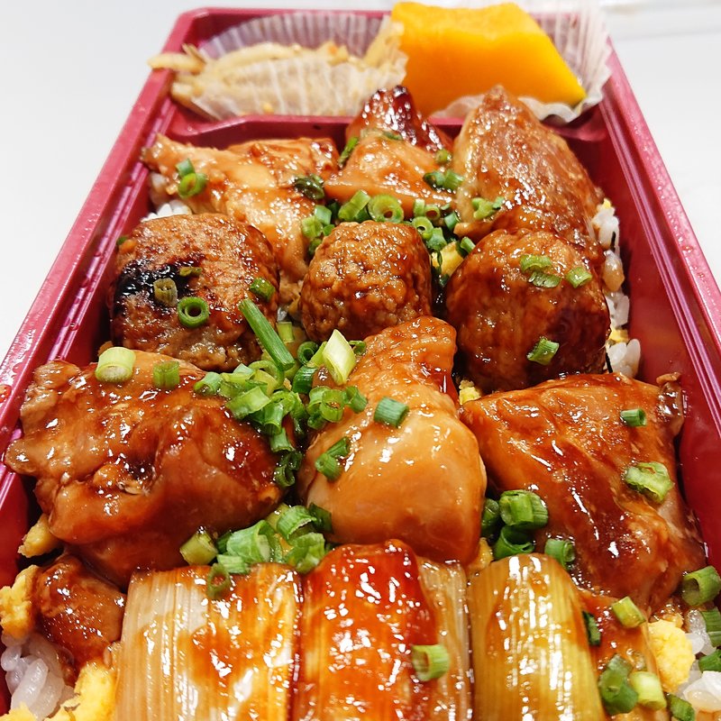 焼き鳥弁当(山田鶏屋 エキュート立川店)