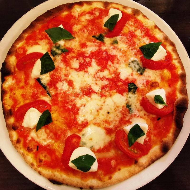 ジャニコロ風マルゲリータ(ピッツェリア・ロマーナ・ジャニコロ)