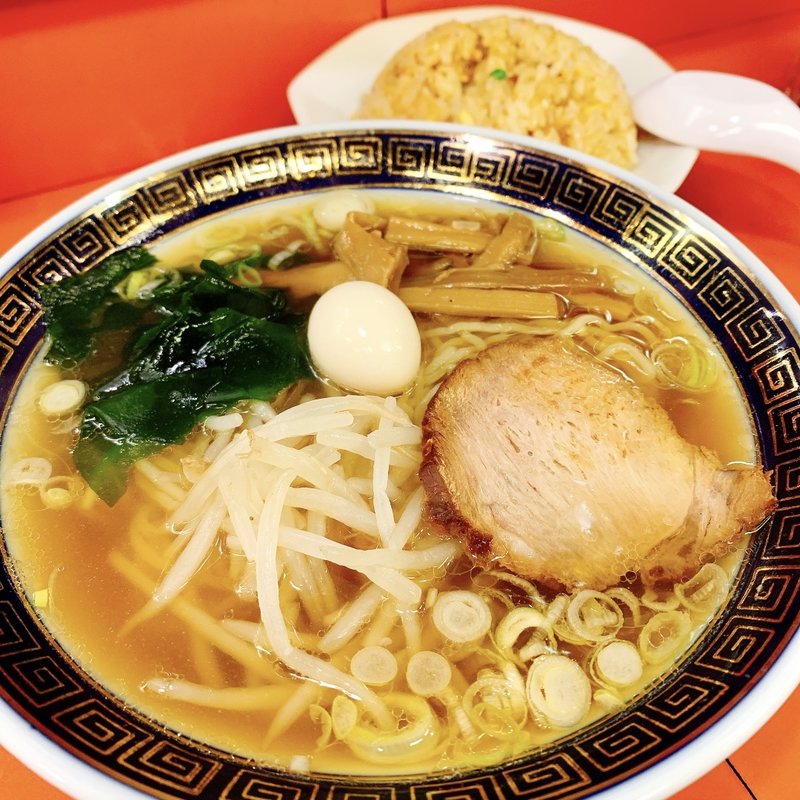 ラーメン半チャーハン(寶華園)