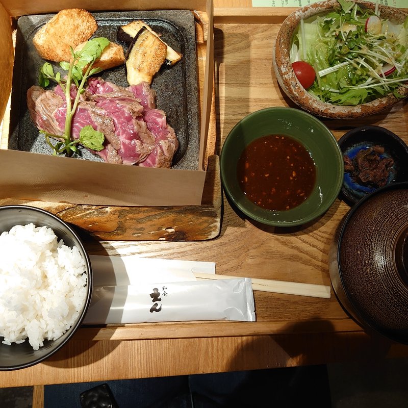 牛ハラミの石焼き御膳(和食 えん 丸の内オアゾ店)