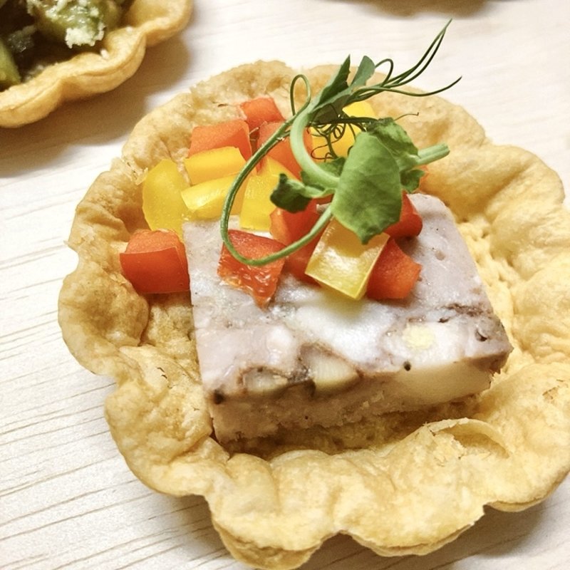 豚肉、フォアグラ、クルミ(Lapin)