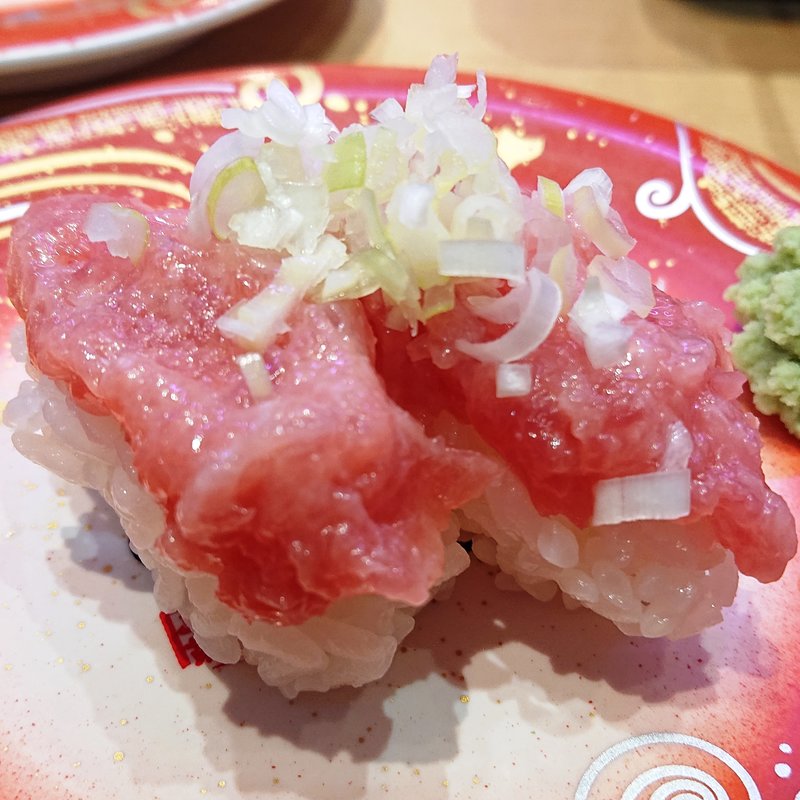 本まぐろ中落ち握り(二代目ぐるめ亭 ラゾーナ川崎店)