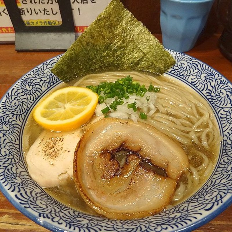 冷しらぁめん(麺や而今 （じこん）)