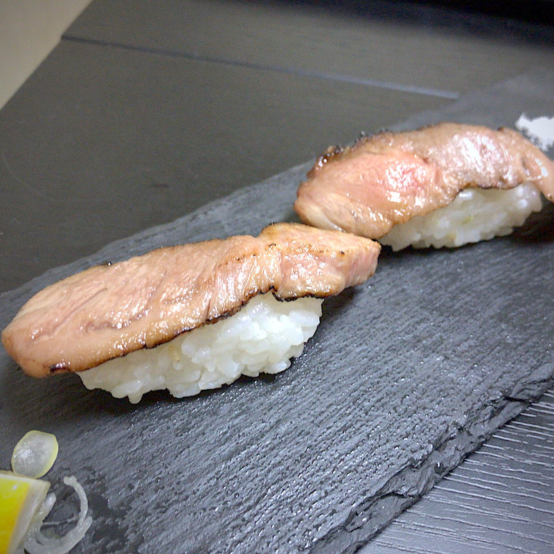 山形牛の握り 1貫(味の店 スズラン （あじのみせ すずらん）)