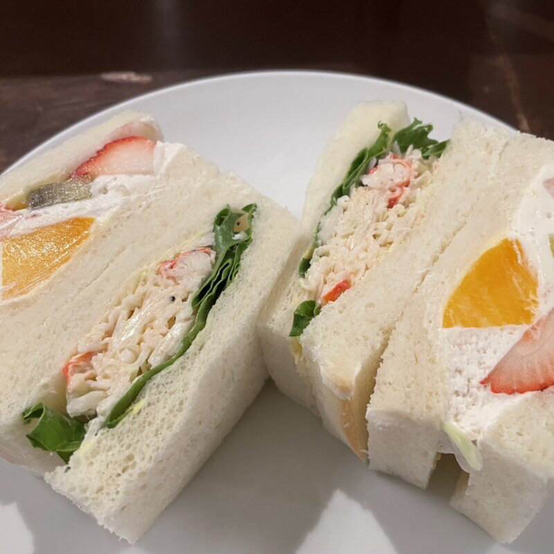 たらば蟹&フルーツ(さえら)