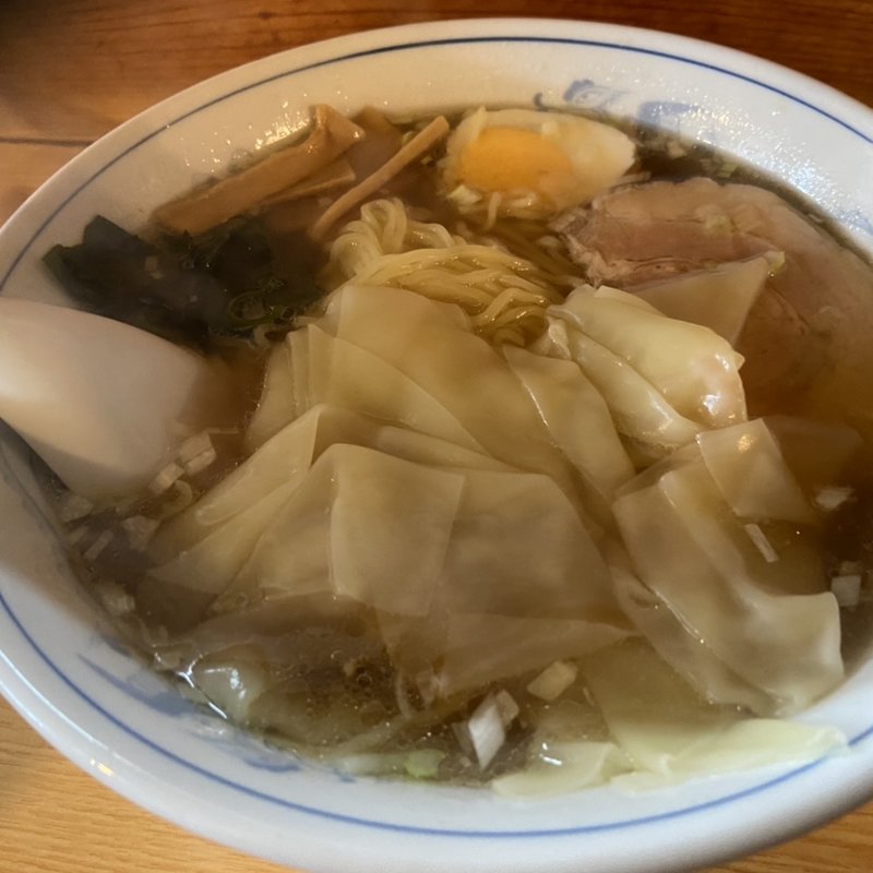 ワンタンメン(天一)