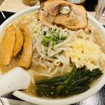 豚骨魚介ラーメン