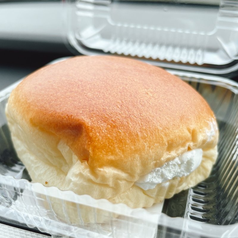 小倉ホイップあんぱん(道の駅 みぶ )